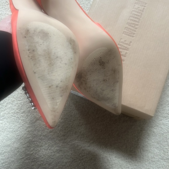 Steve Madden Orange Slingback Heels - Picture 2 of 2